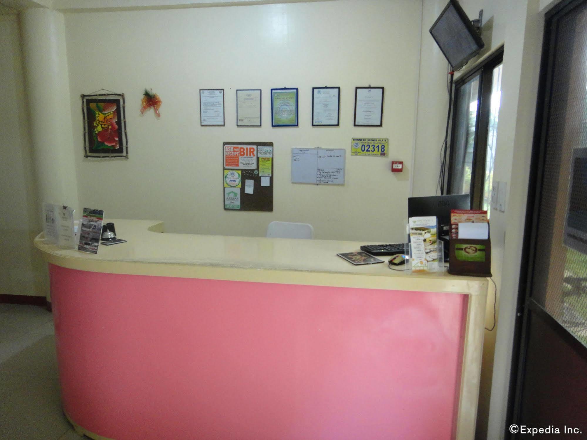 Amerson Pension Place Puerto Princesa Exterior photo